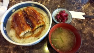 （武蔵小杉　グルメ　ランチ　和食）　「味のデパート　MARUKAMI 武蔵小杉店」の「うな丼」
